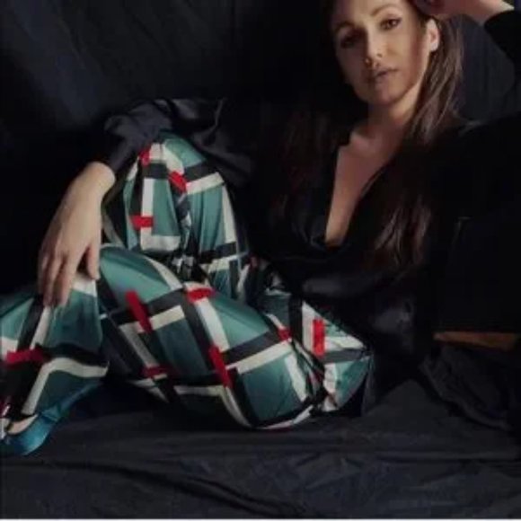 Zara Satin High Waisted Pants - Picture 2 of 10